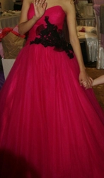 Вечернее платье цвета фуксия в Алматы!